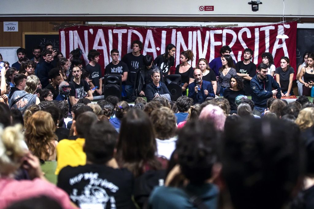 Studenti occupano sapienza