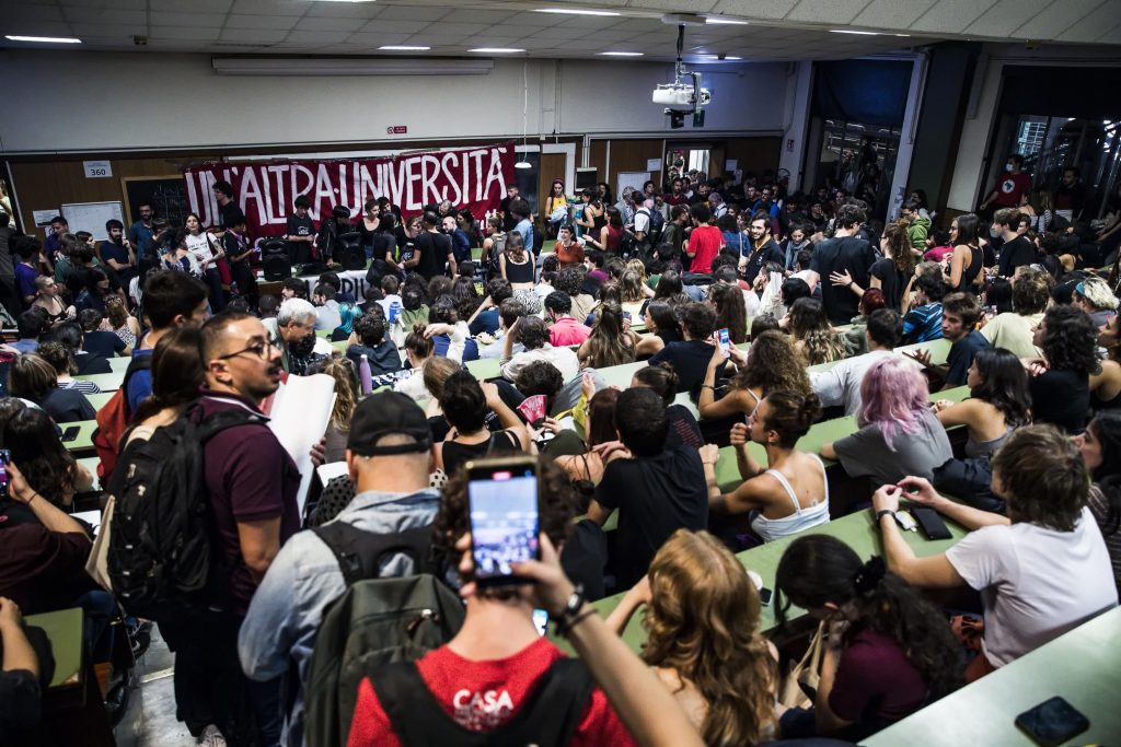 Studenti occupano sapienza