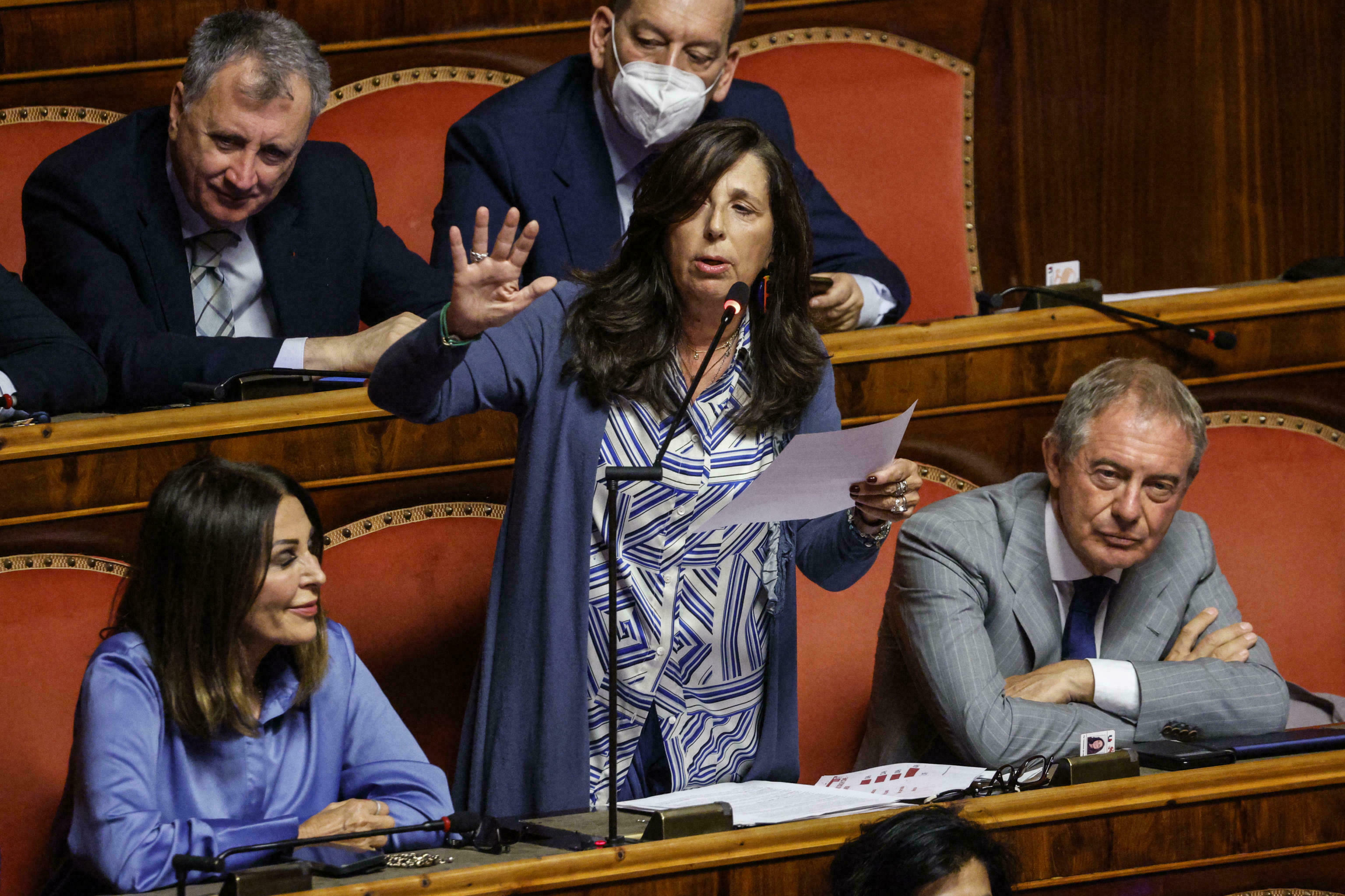 Governo: Senato, al via seduta con comunicazioni Draghi