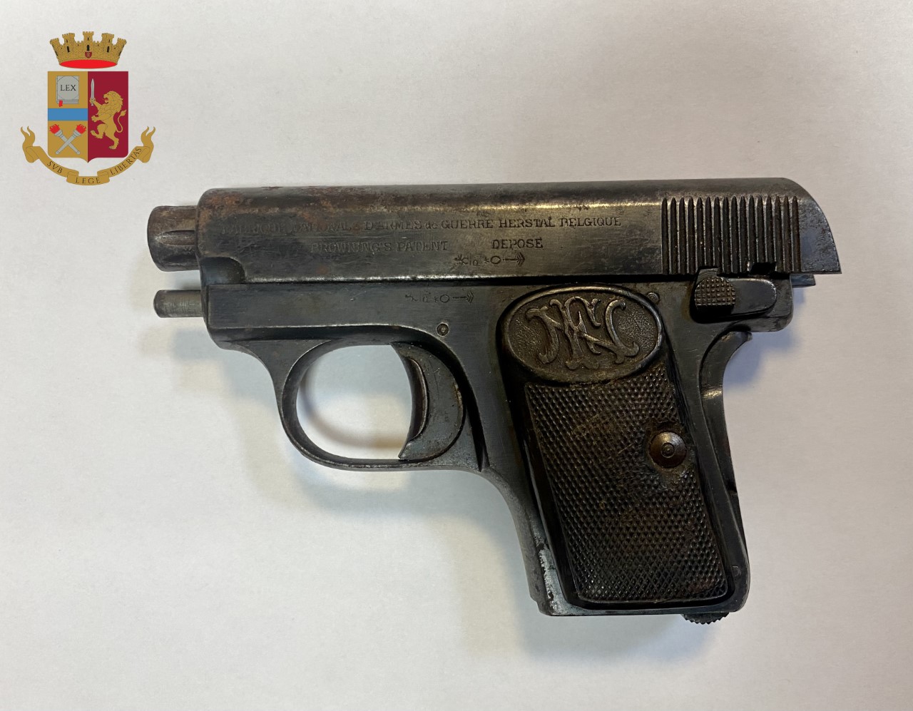 pistola sequestrata