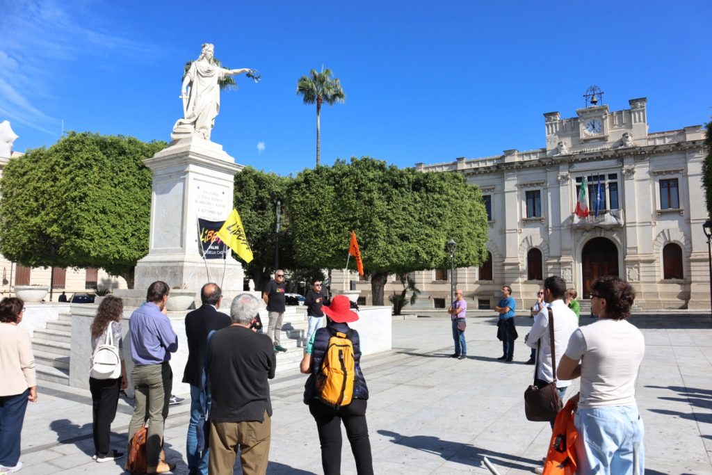 protesta libera piazza italia