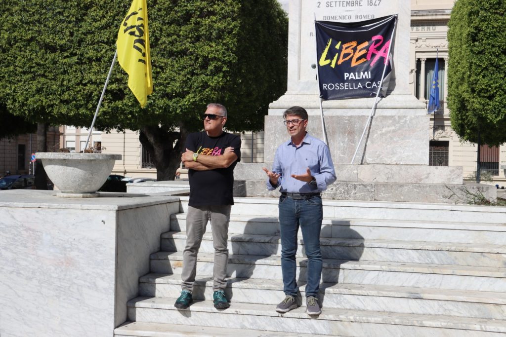 protesta libera piazza italia