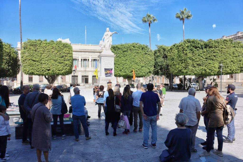 protesta libera piazza italia