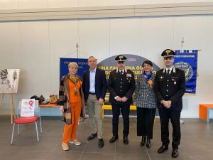 Carabinieri e Soroptimist al Parco Corolla 3