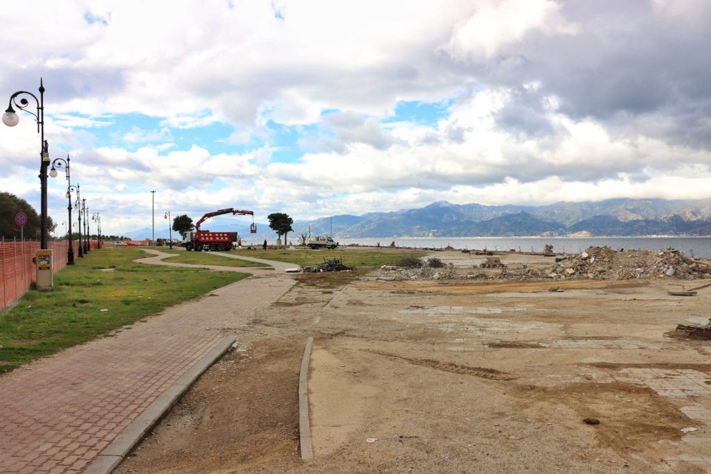 demolizione tempietto