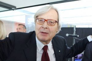 sgarbi al museo di reggio calabria