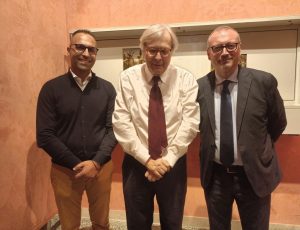 sgarbi, lizzi, versace