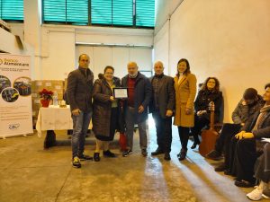 Consegna targhe ai familiari dei volontari