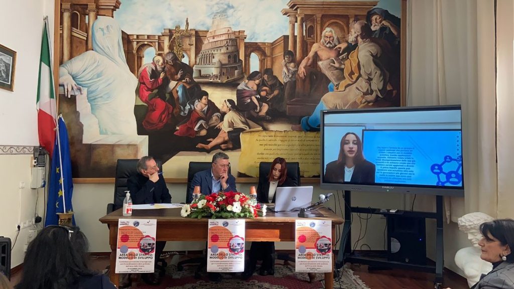 Presentazione progetti Area dello Stretto, Modello di sviluppo