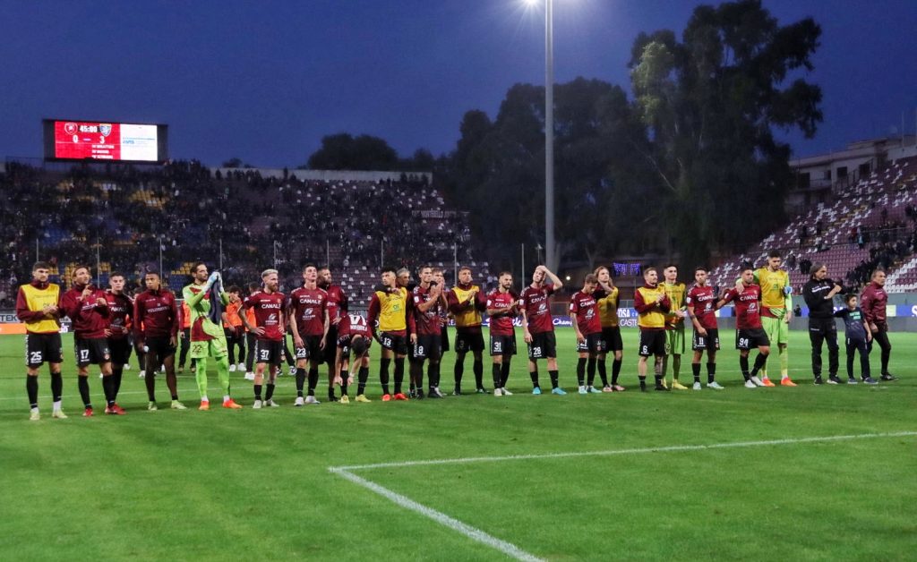 Reggina-Frosinone saluto finale