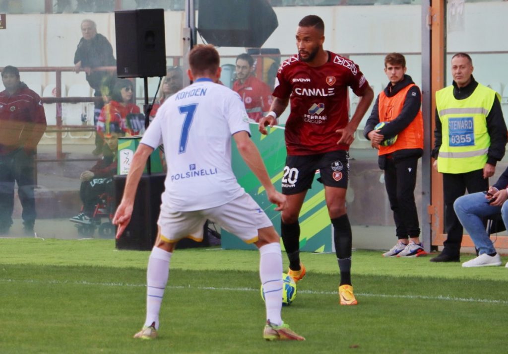 Reggina-Frosinone Hernani
