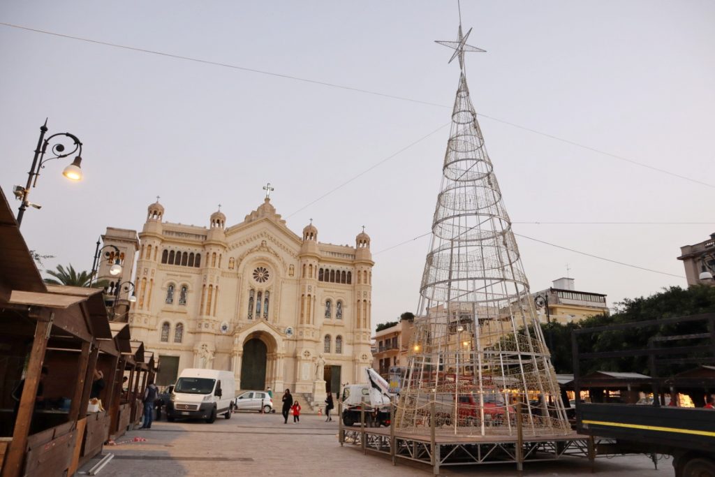 albero natale piazza duomo