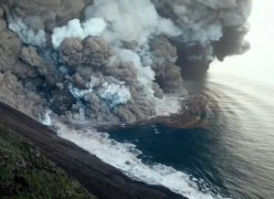 stromboli tsunami