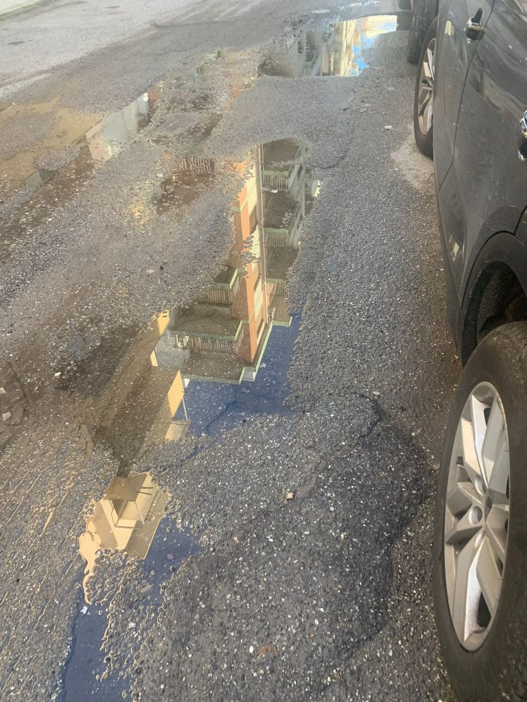 Buche Via Villini Svizzeri Reggio Calabria