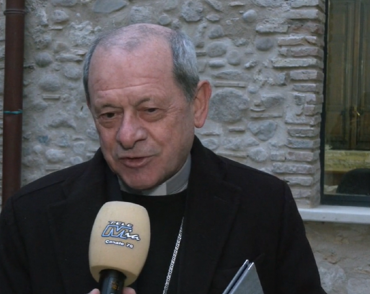 Mons. Oliva