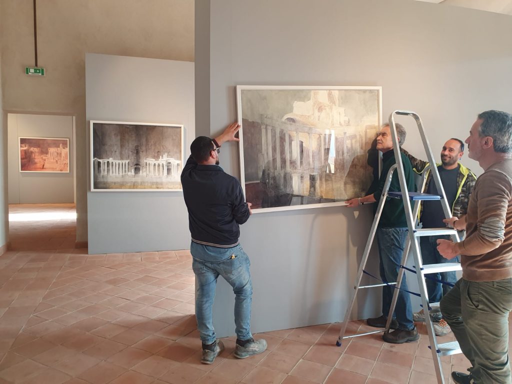 PNT, Taormina, allestimento della mostra di Pedro Cano a Palazzo Ciampoli