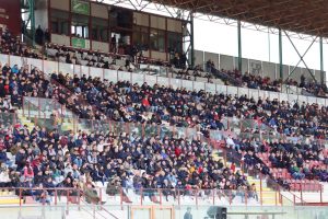 Reggina-Spal Tribuna coperta tifosi Granillo