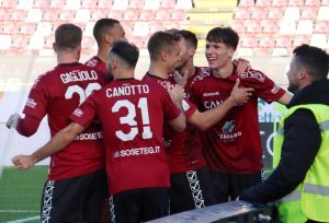 Reggina-Ternana esultanza gol Fabbian
