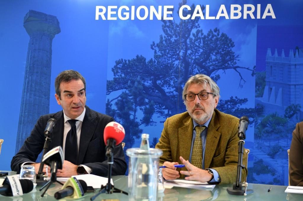 Sanità conferenza occhiuto
