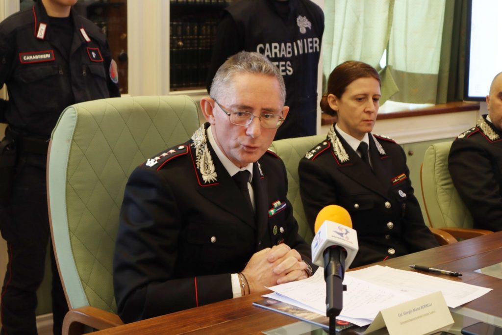 carabinieri forestali conferenza stampa