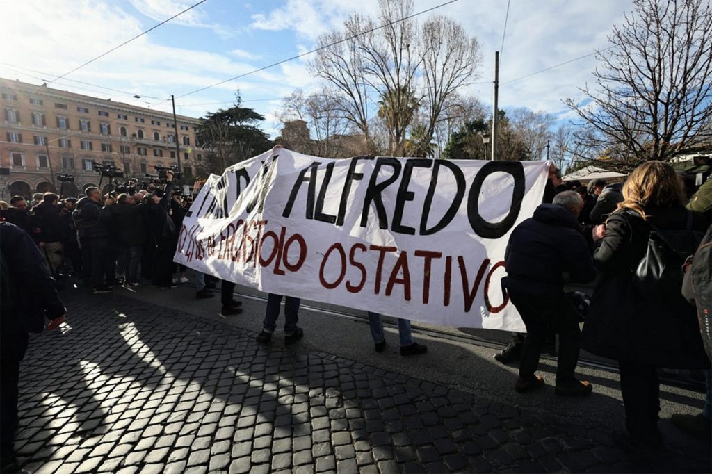 Manifestazione anarchici