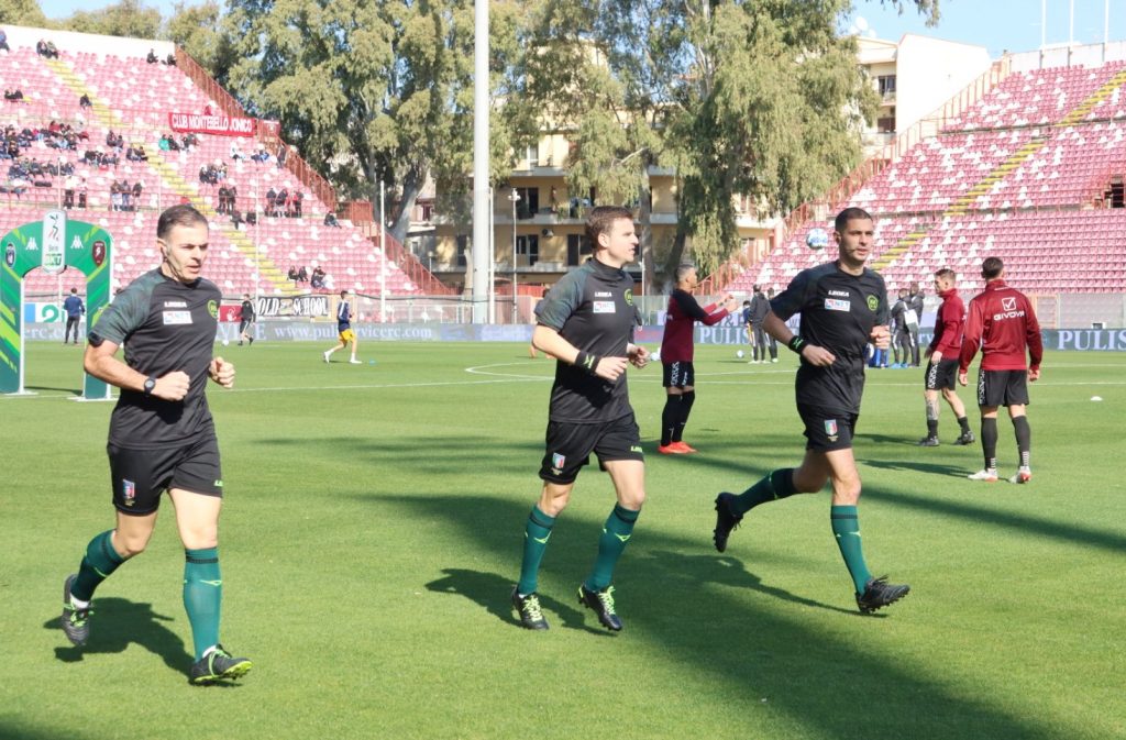 Reggina-Pisa arbitro La Penna e assistenti