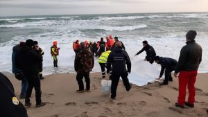 cadaveri migranti cutro