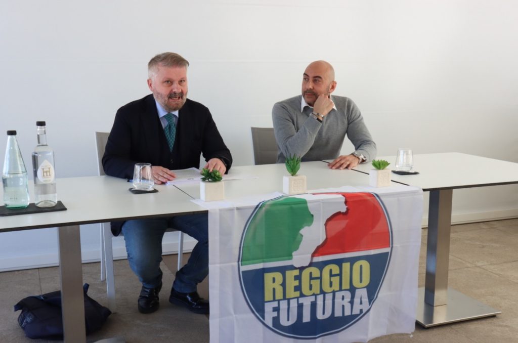 conferenza stampa reggio futura