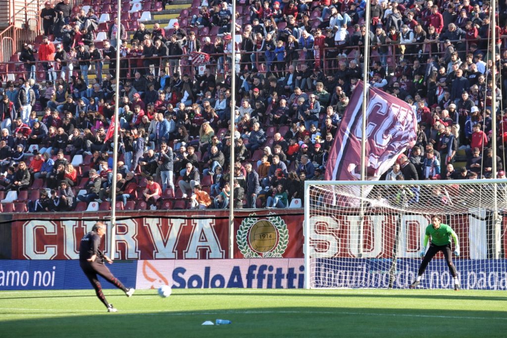 Reggina-Cagliari Curva Sud tifosi Granillo