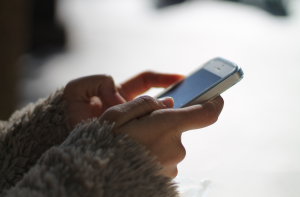 chat cellulare donna