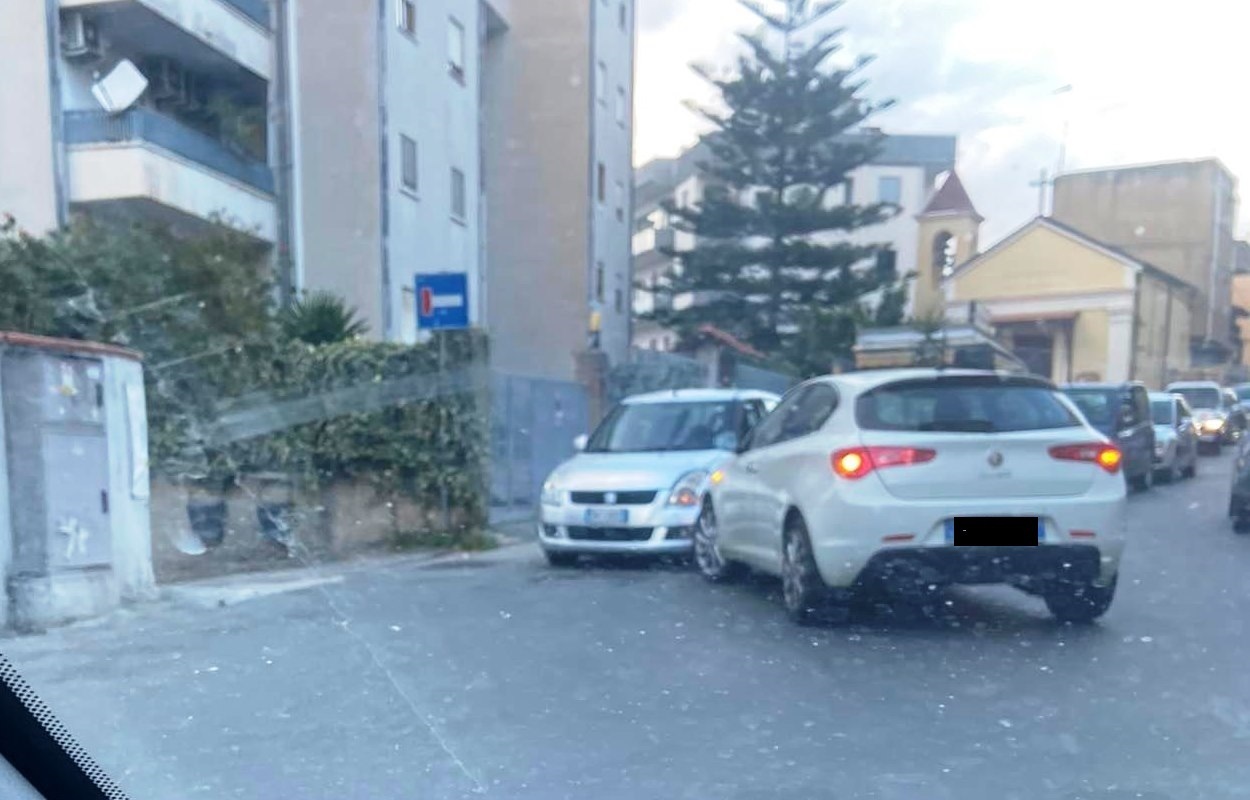 Reggio Calabria, incidente sulla via Nazionale Pentimele FOTO