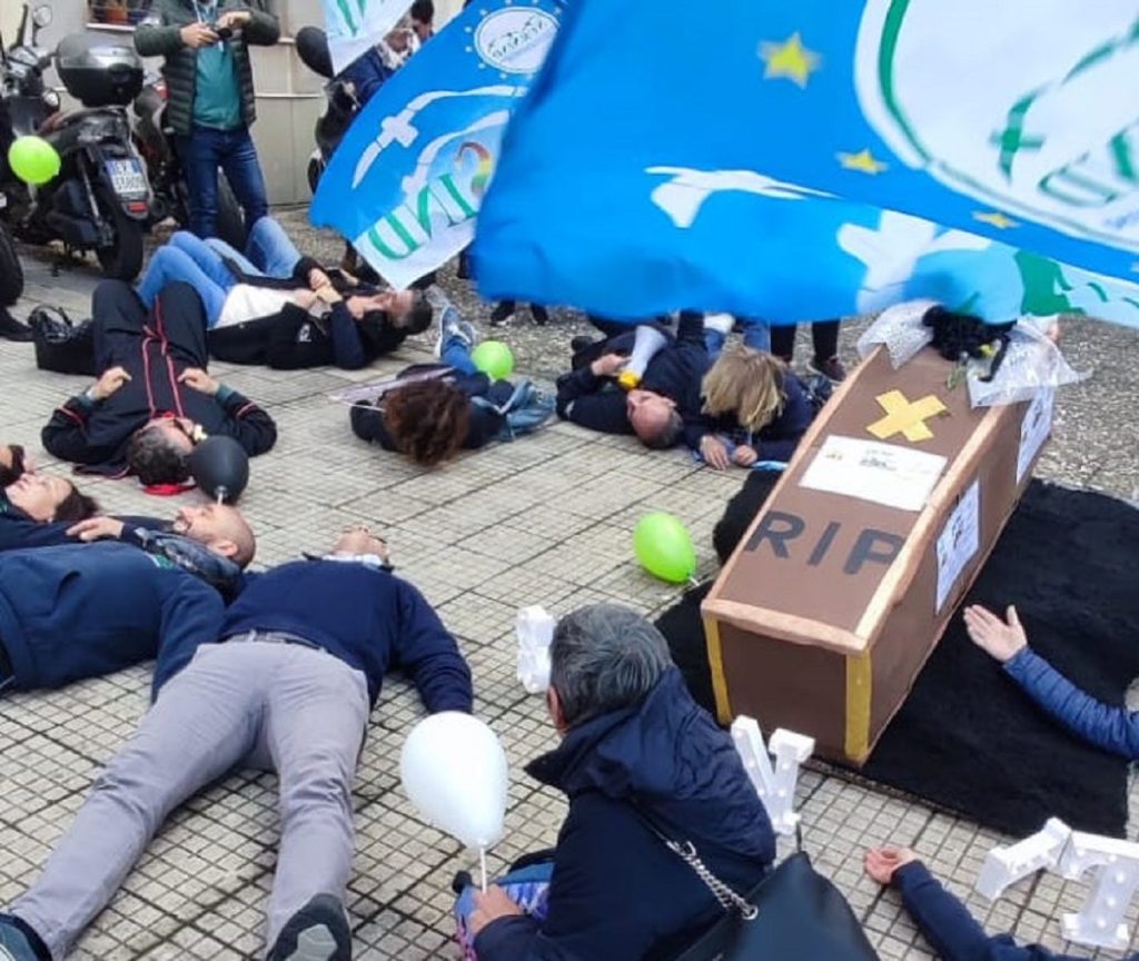 sciopero lavoratori policlinico messina