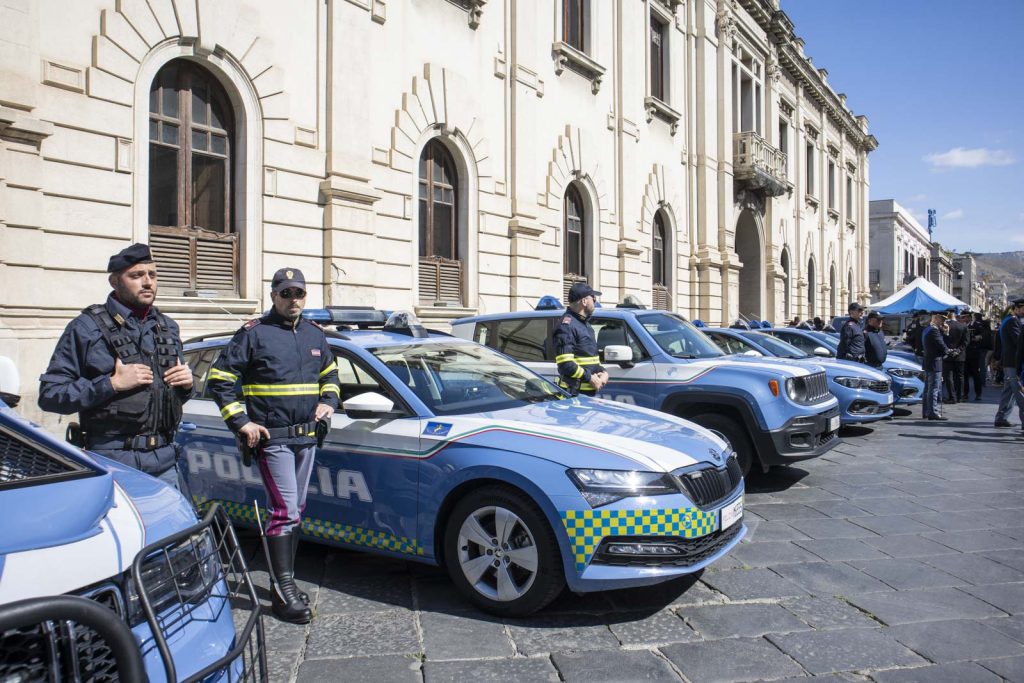 171° anniversario della fondazione della Polizia di Stato reggio calabria teatro cilea