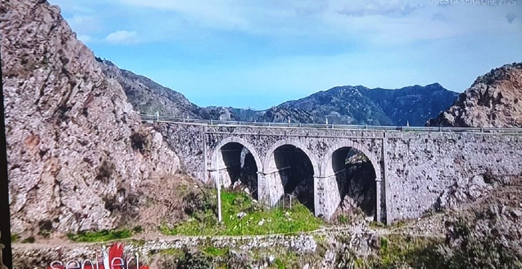 Bellezze provincia reggio (1)