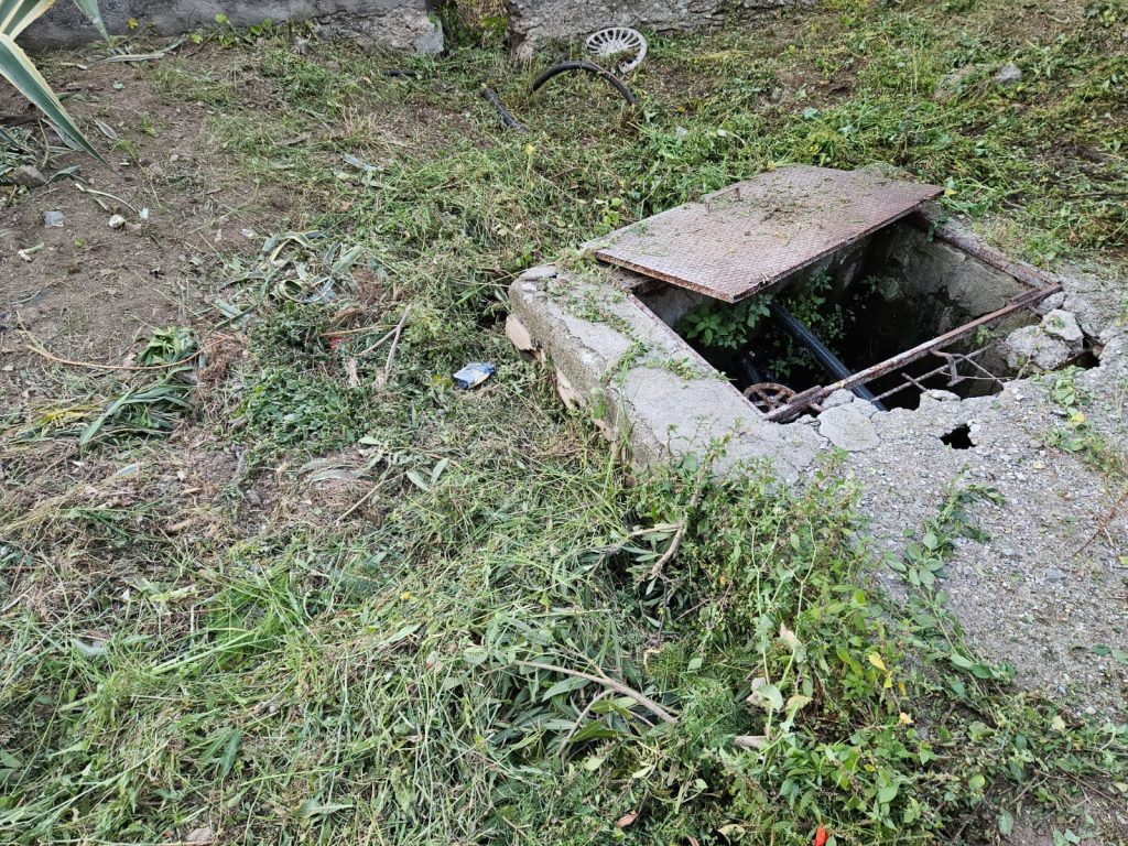 Condotta idrica disastrata contrada Lagani Croce Valanidi Reggio Calabria