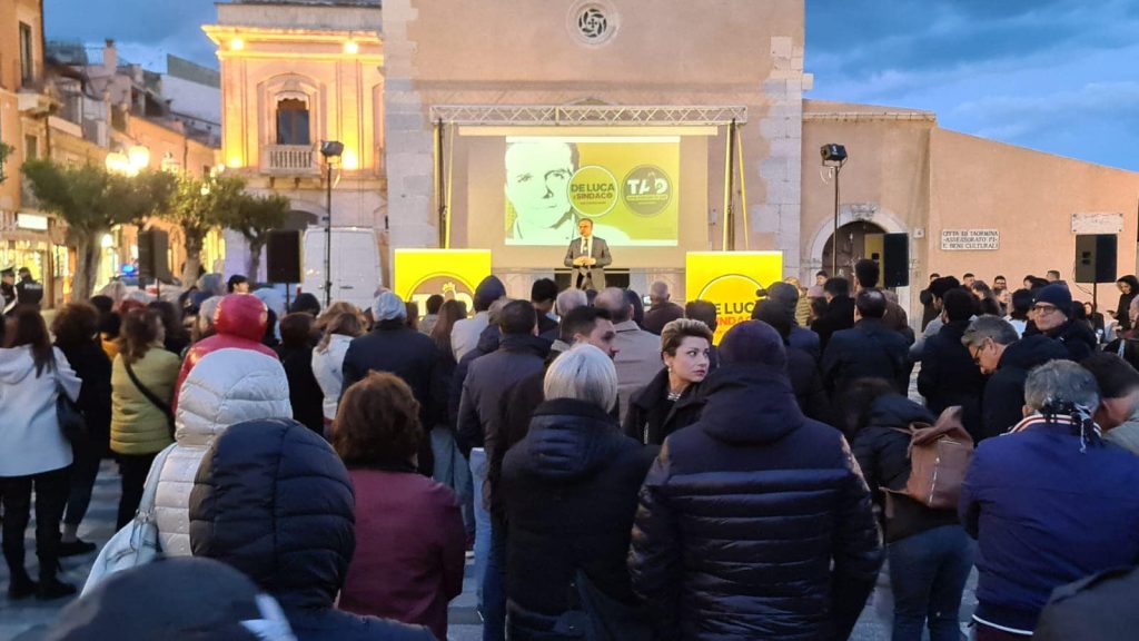 De Luca a Taormina