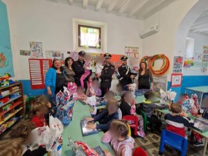 Doni di Pasqua dalla Stazione CC Stromboli1