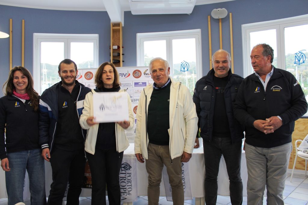 Follow me Tropea 2023 16 aprile trofeo Marina Yacht