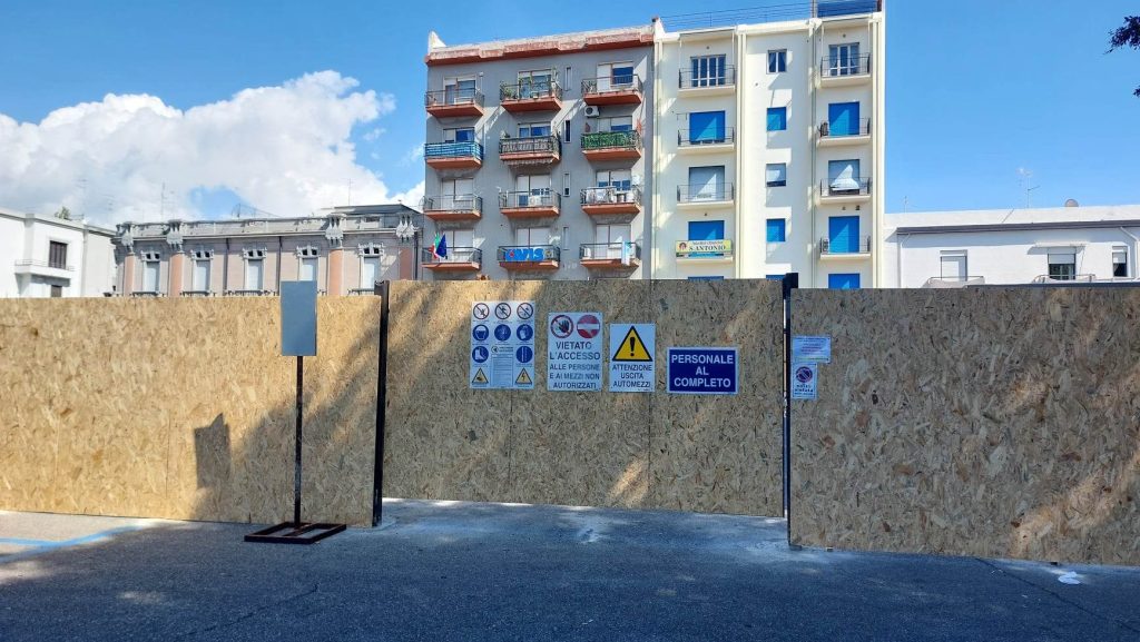 Lavori piazza garibaldi