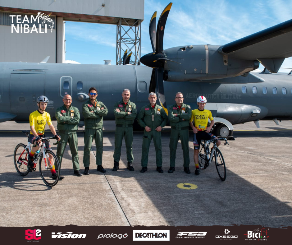 Presentazione Team Nibali 2023 base Sigonella