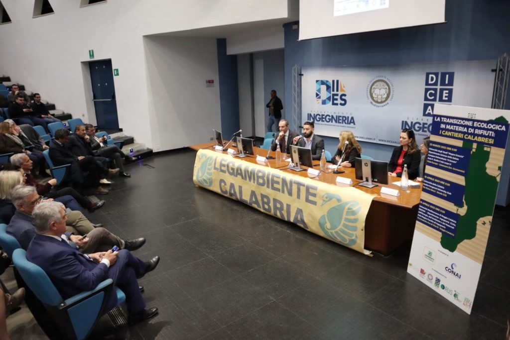 Transizione ecologica in materia di rifiuti i cantieri calabresi