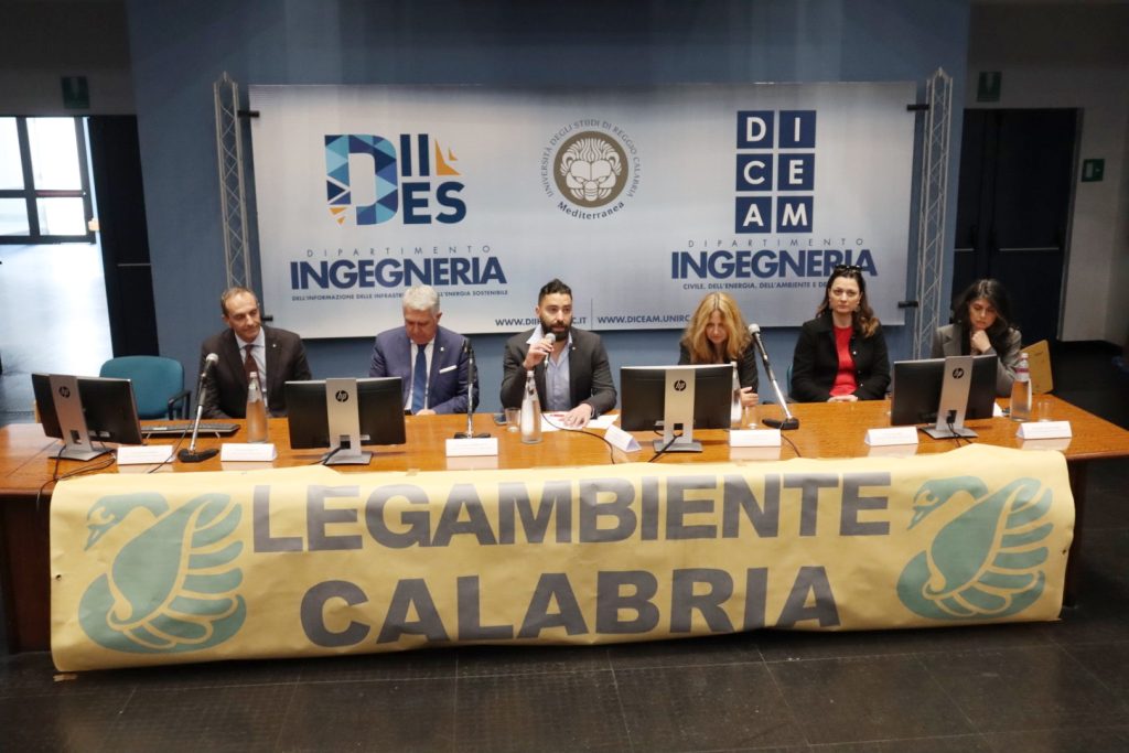 Transizione ecologica in materia di rifiuti i cantieri calabresi