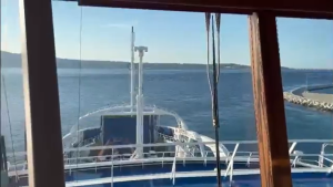 nave stretto messina