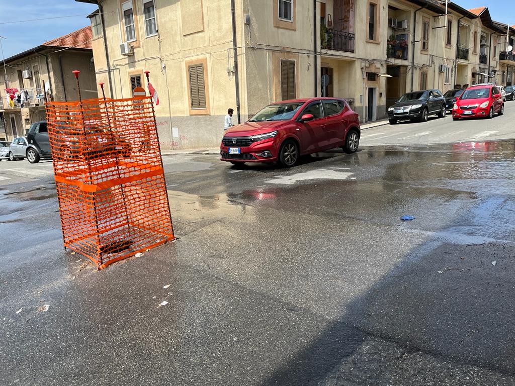 perdita acqua scuola santa caterina