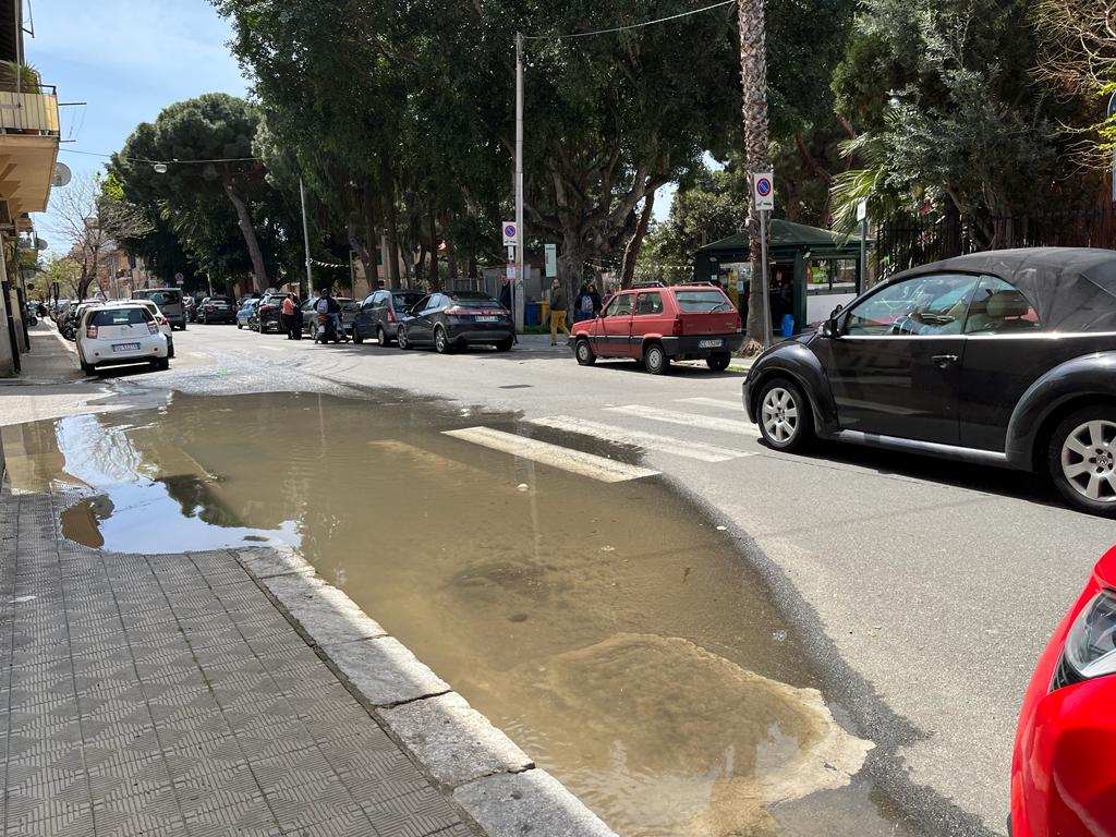 perdita acqua scuola santa caterina