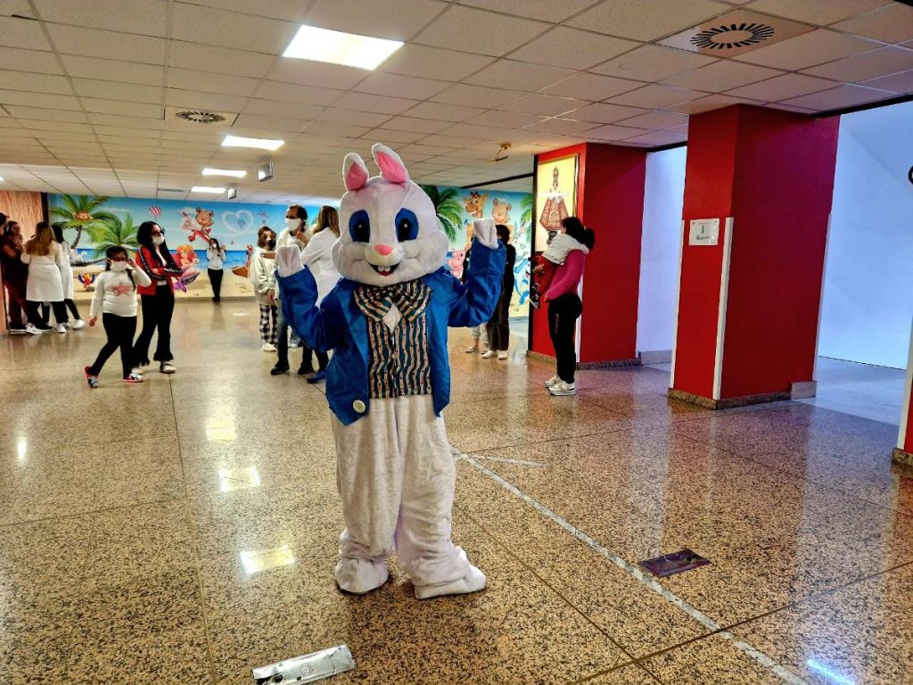 volontari uova di pasqua messina 5