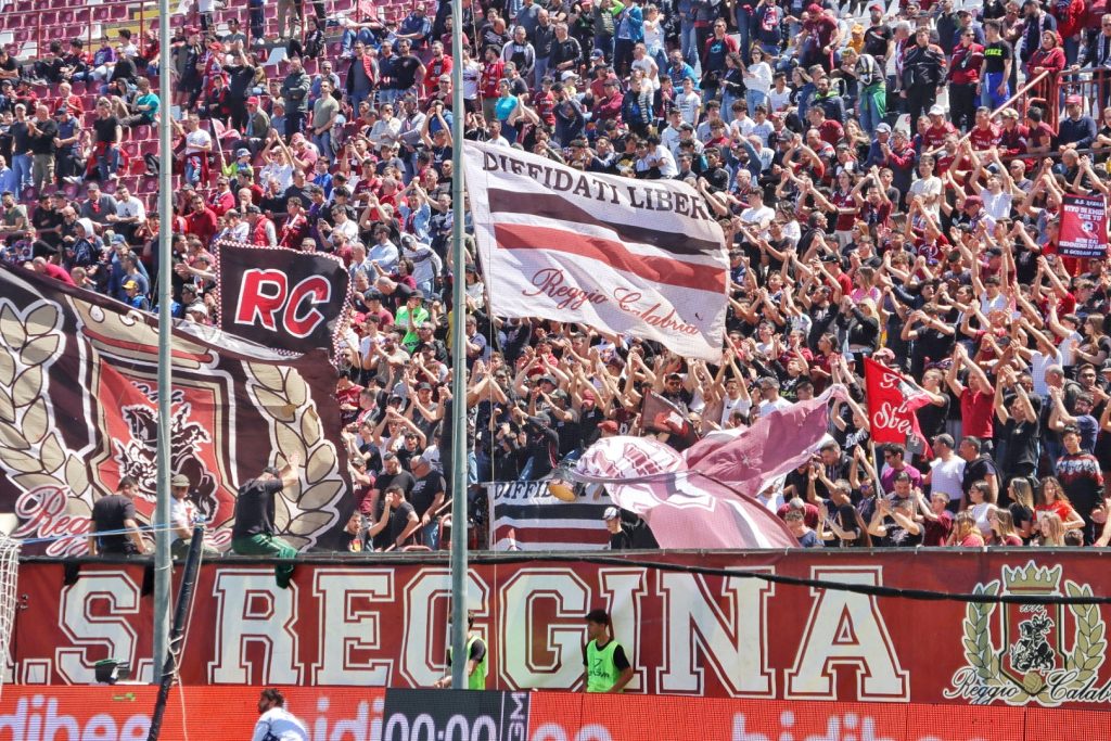 Reggina-Como Curva Sud tifosi Granillo