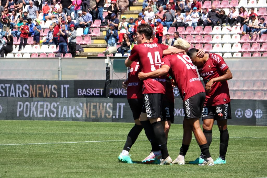 Reggina-Como esultanza gol Strelec