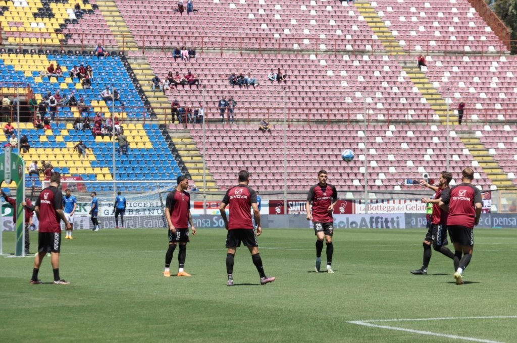 Reggina-Como prepartita riscaldamento