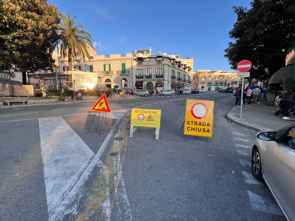 lavori lungomare asfalto